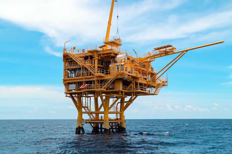Maximator Offshore Oilfield